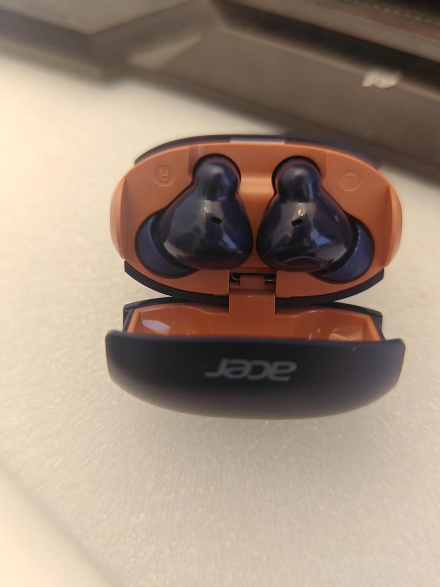 Écouteurs sans fil Acer OHR548 Pro | Écouteurs sans fil avec réduction active du bruit | Son stéréo | Basses profondes | Appels à faible latence | Confortables pour les études/affaires/sport/salle de sport/voyage | Adaptés aux téléphones portables/tablettes/ordinateurs portables | Recommandés comme · photo 2